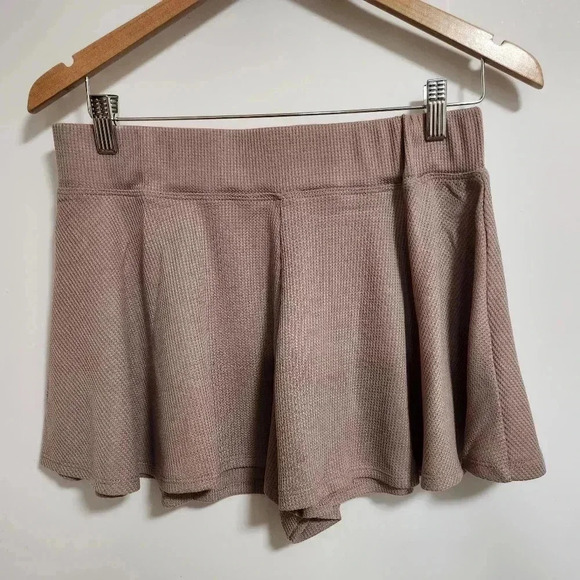 Row‎ A-Waffle flutter thermal shorts - Picture 3 of 4